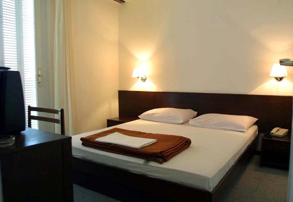 Hotel Adriatic Omišalj Екстериор снимка