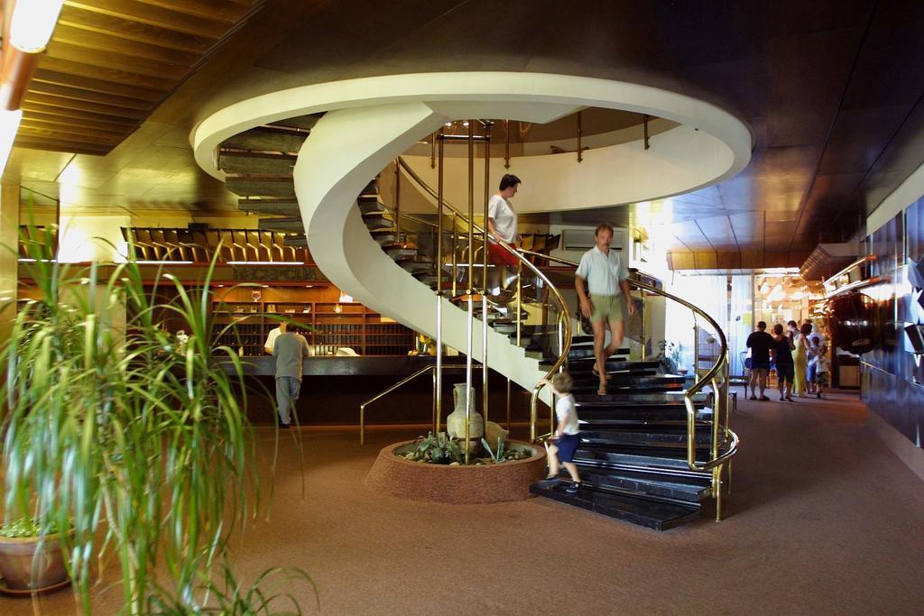 Hotel Adriatic Omišalj Екстериор снимка