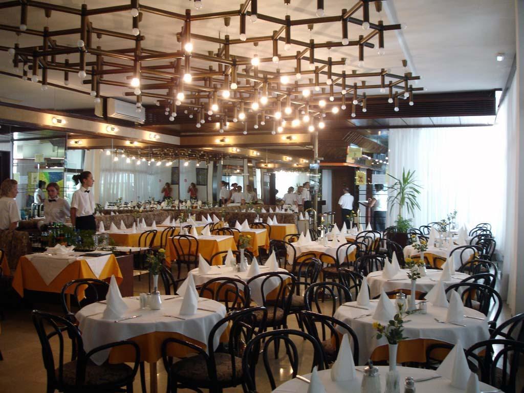 Hotel Adriatic Omišalj Стая снимка